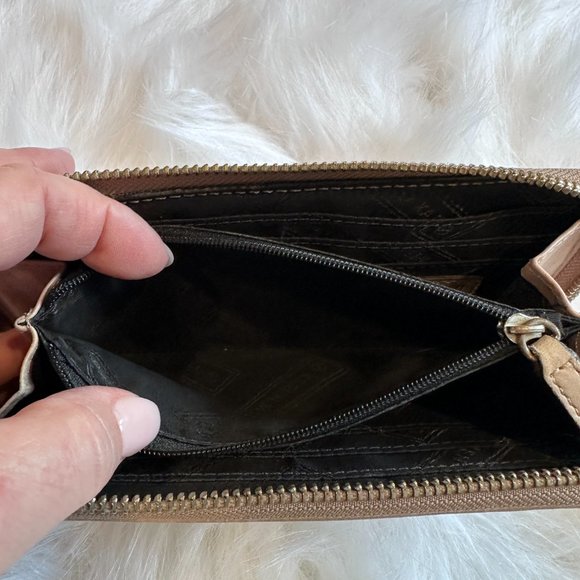 Karen Millen Wallet Calf Leather Full Zip Center Accordion Nude Tan Braid #GK116 - Picture 8 of 14